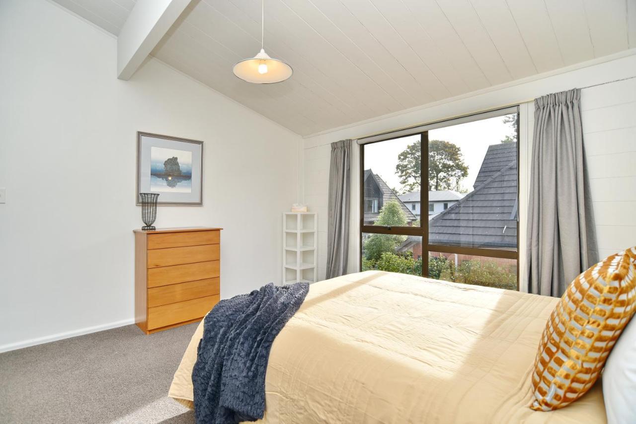 Merivale Lane - Christchurch Holiday Homes Экстерьер фото